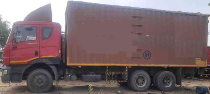 Mahindra Truxo 25 Images